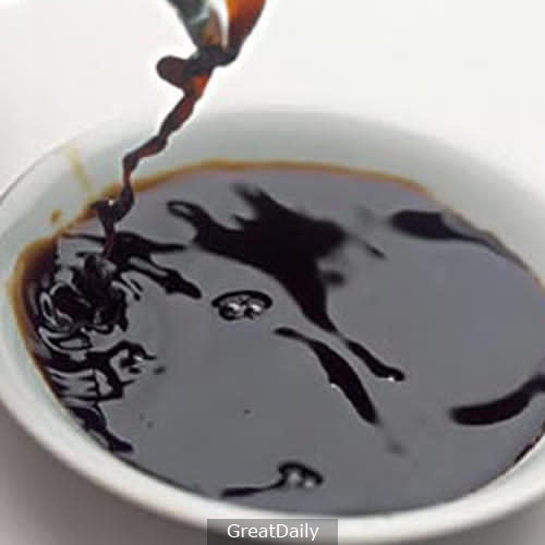 描述: 很少人知道,洗頭水中加點「它」，不出1周頭髮烏黑濃密!