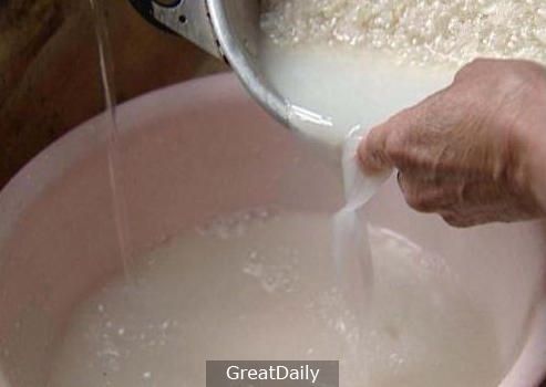 描述: 很少人知道,洗頭水中加點「它」，不出1周頭髮烏黑濃密!